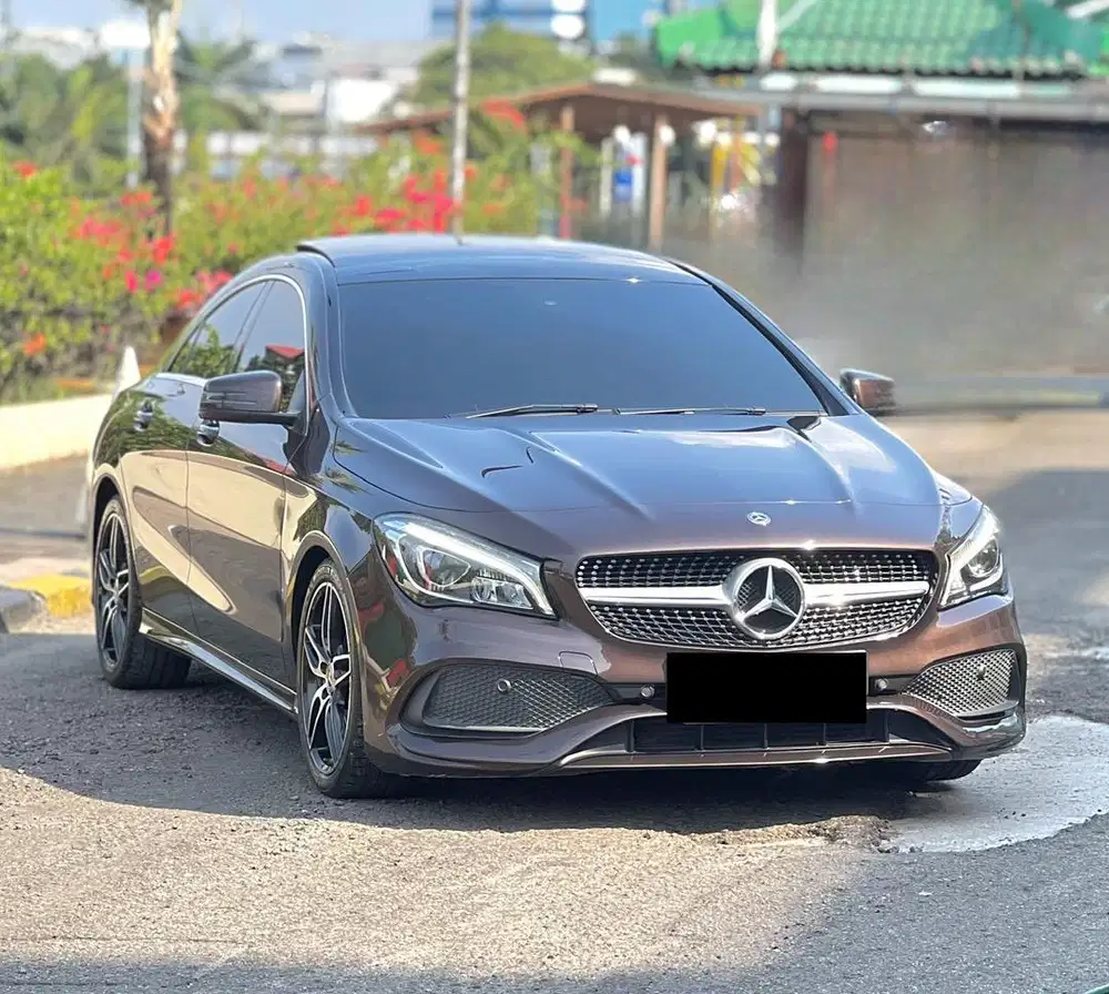 Mercedes Benz CLA200 AMG 2018 Low KM Like New