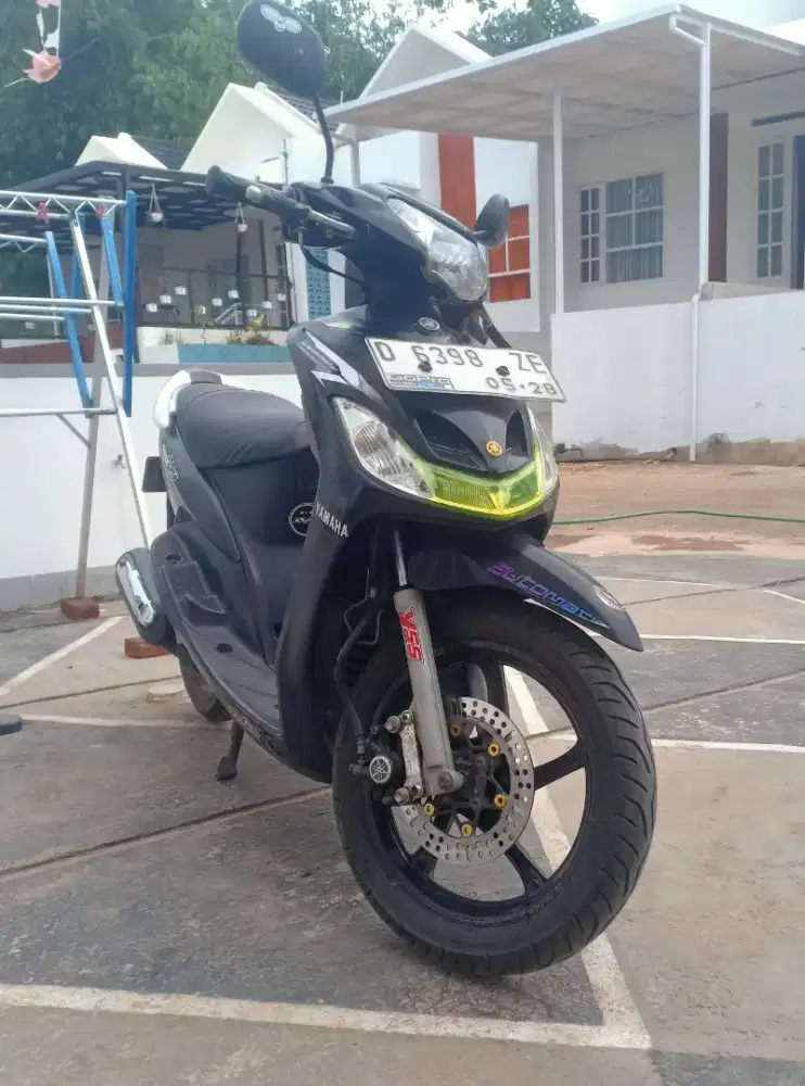 Mio Smale 'Orig /Pajak Hidup