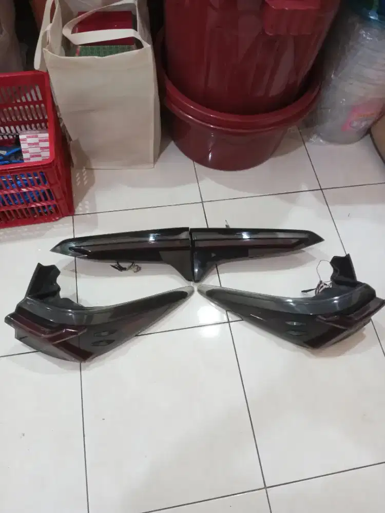 Jual stop lamp fortuner vrz