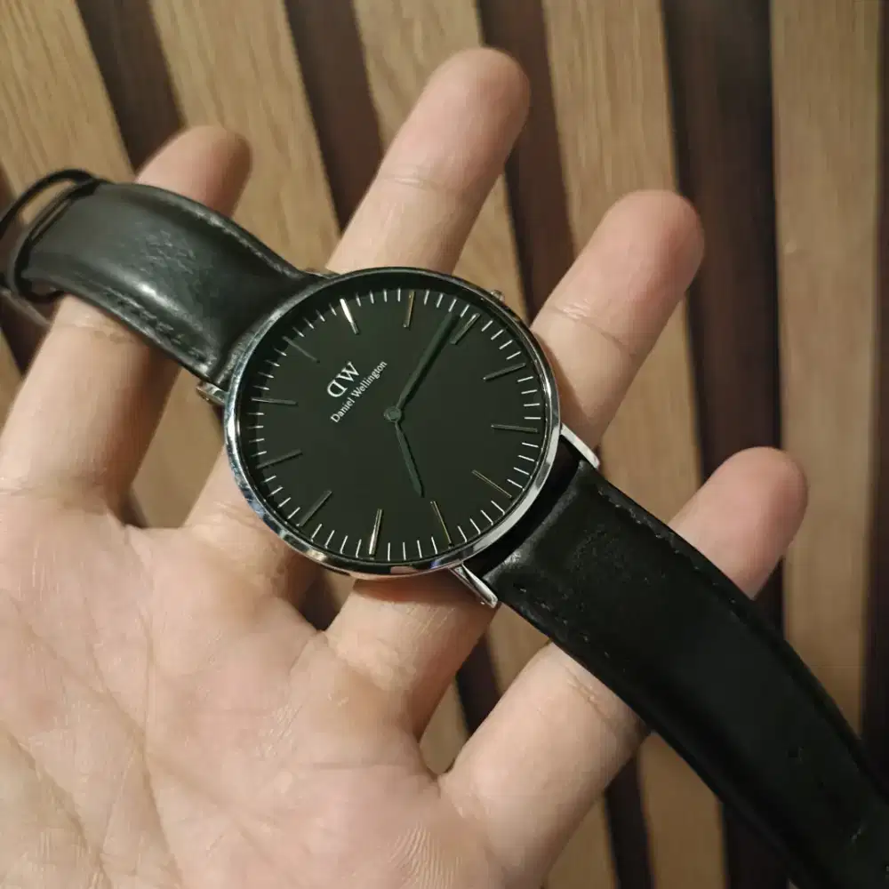 Jam pria dw authentic