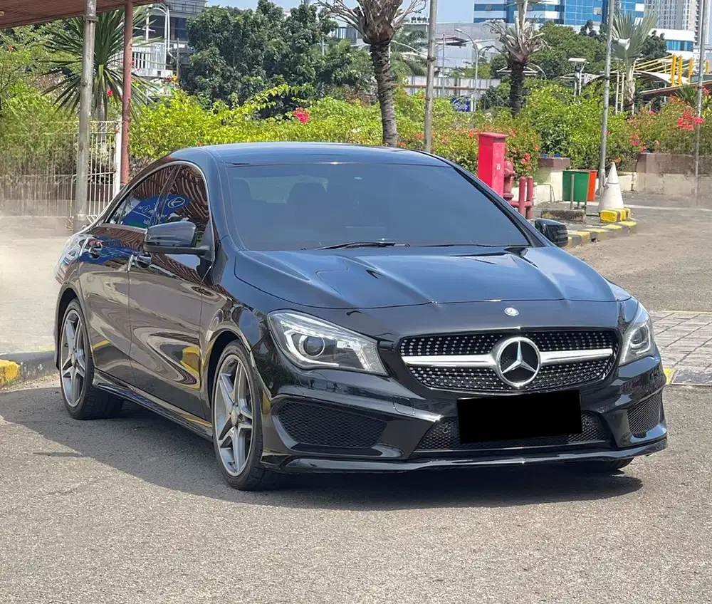 Mercedes Benz CLA200 AMG 2015 Low KM Garansi 1 Tahun