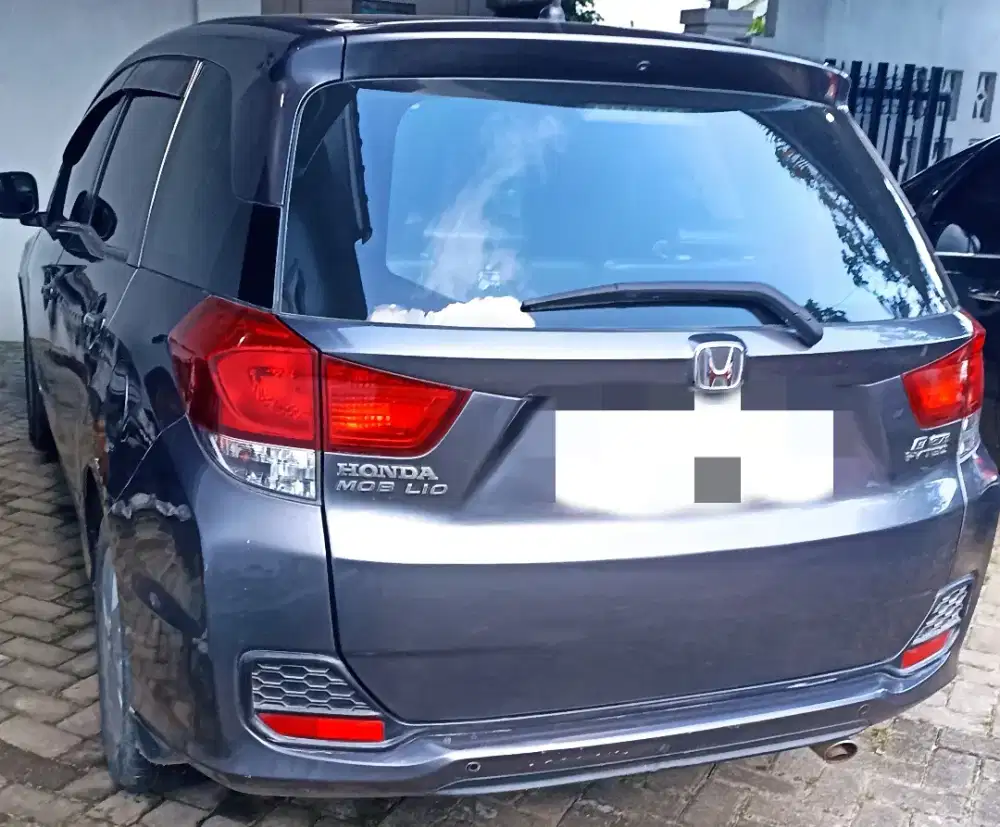 Dijual Mobilio 2015 metic