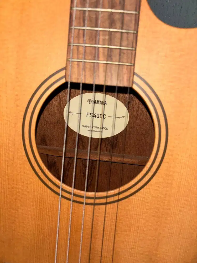 Dijual Gitar Acoustic Yamaha FS400C