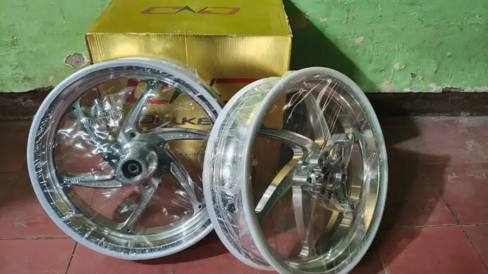 Velg delkevic six start tapak lebar aerox , nmx ,pcx