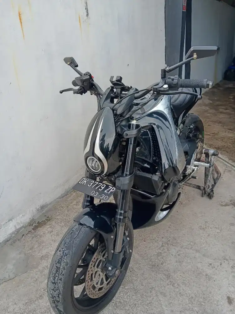 KAWASAKI ER6F 2012 COSTUM FLATTRACKER BOBER