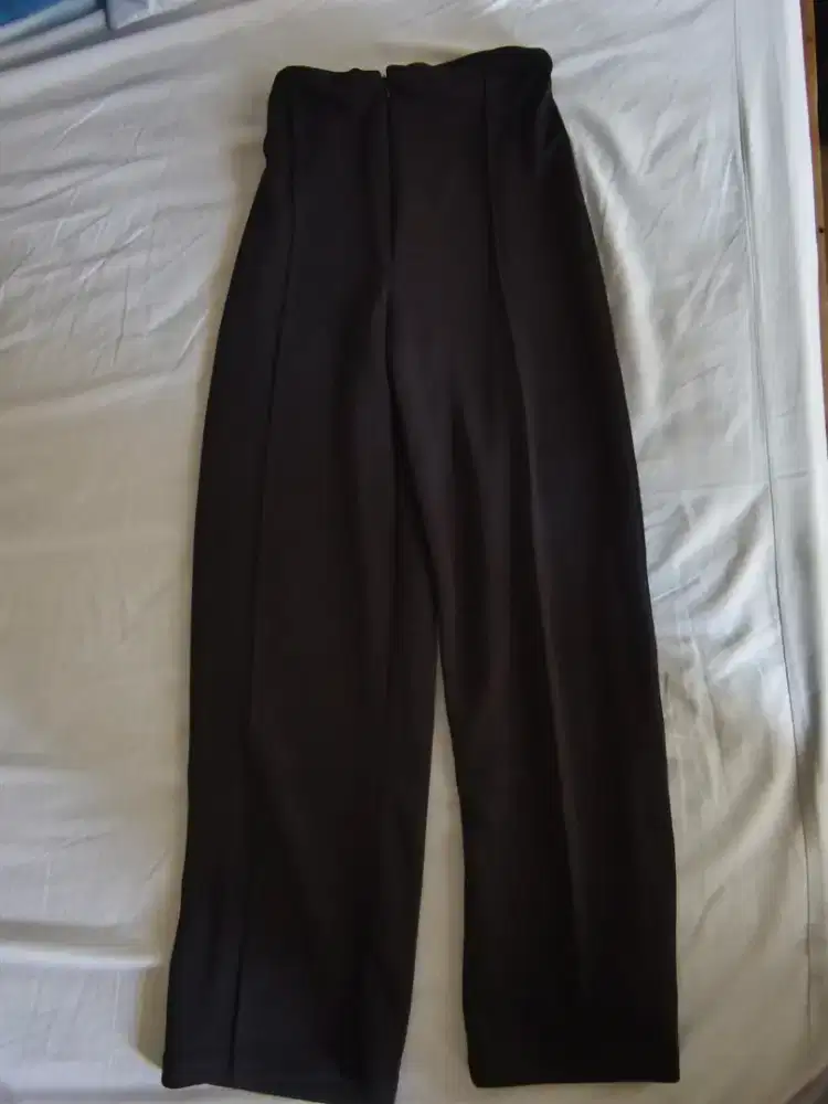 celana panjang hitam preloved