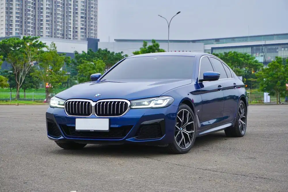 BMW 520i G30 MSport B48 2021 Biru Mulus Siap Pakai Low DP Promo