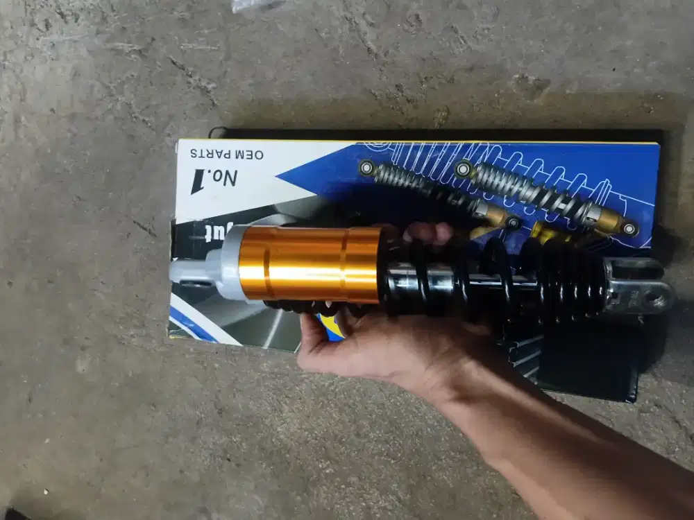 Shockbreaker Tabung Baru