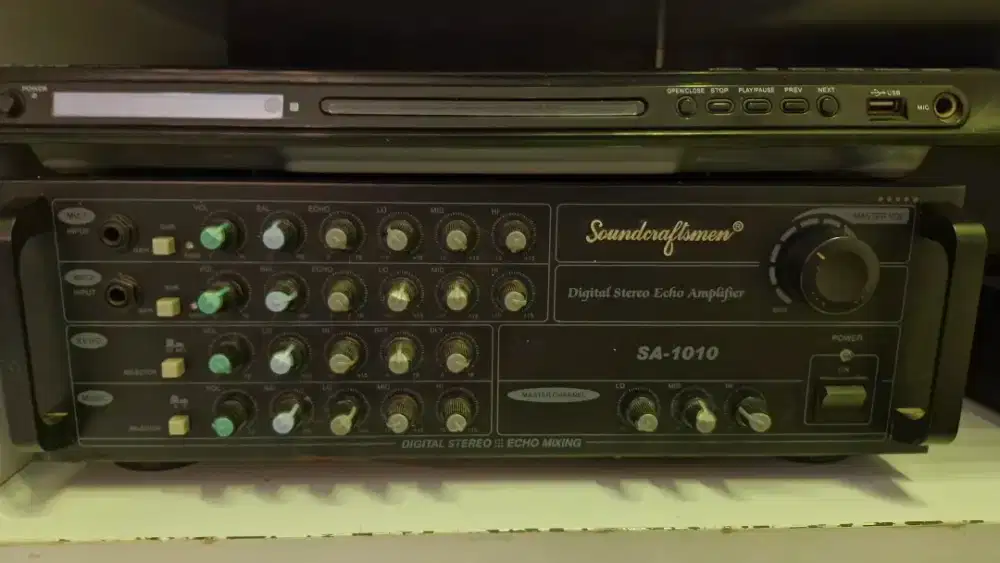 Amply karaoke soundcraftmen SA 1010