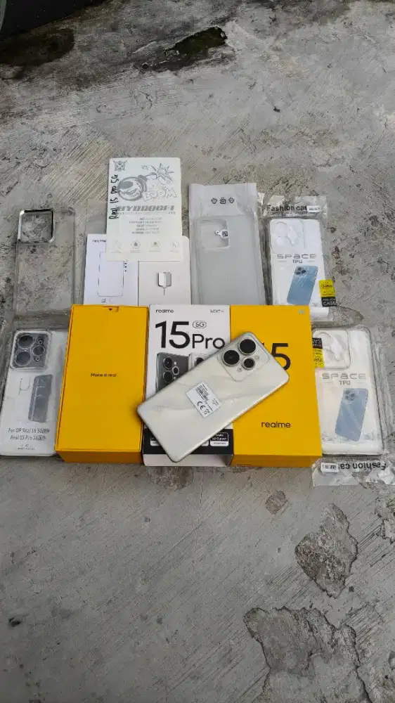 Realme 15 Pro 5G 12/256gb Fullset LikeNew Garansi Resmi