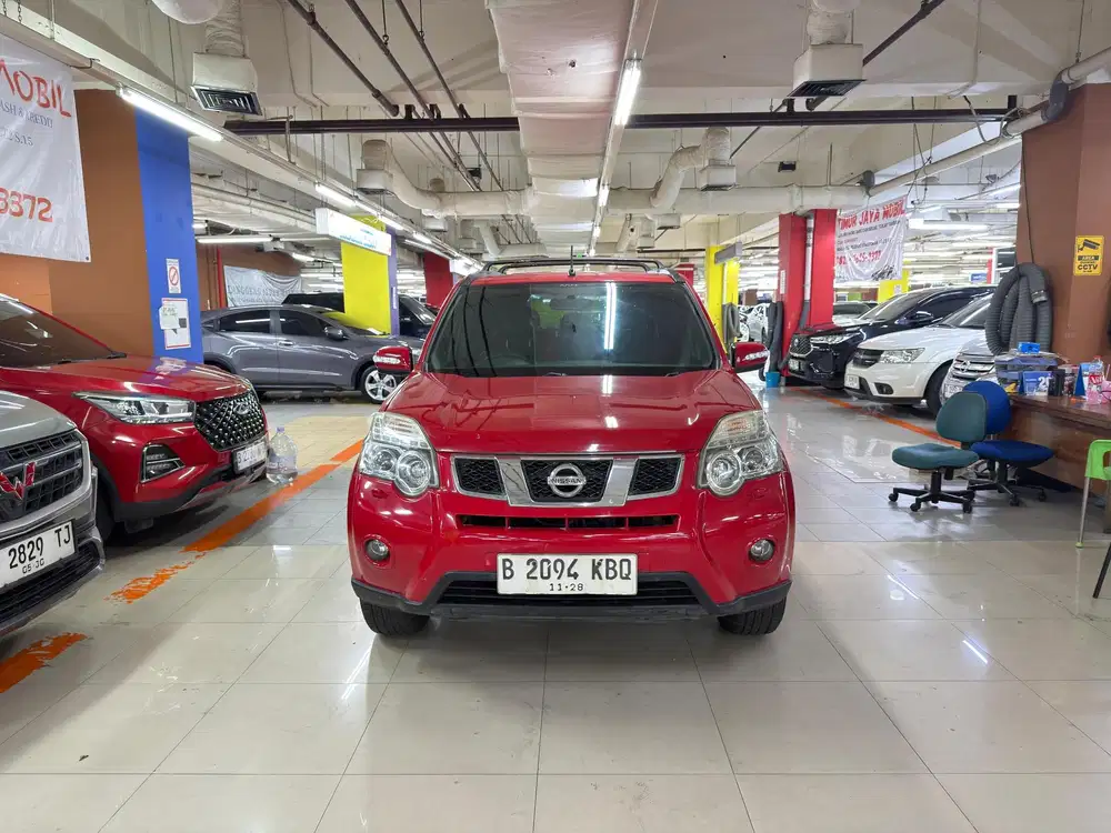 Nissan Xtrail 2.0 Matic 2013 Merah Low km