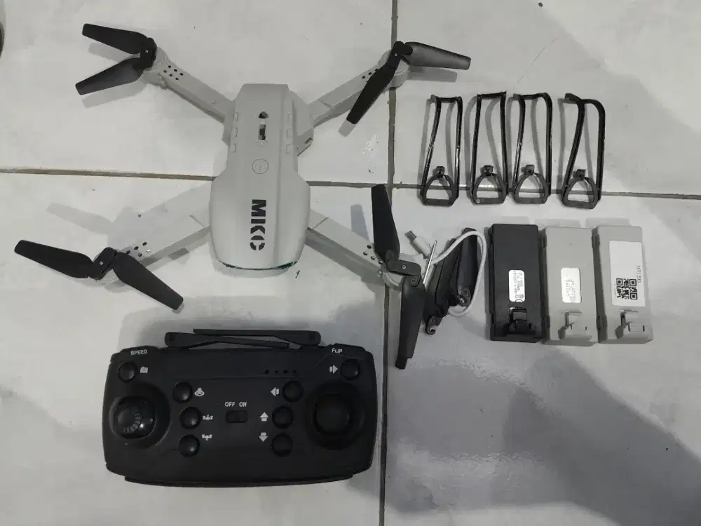 Jual dron 2 camera, murah meriah,  siapa cepat dia dapat