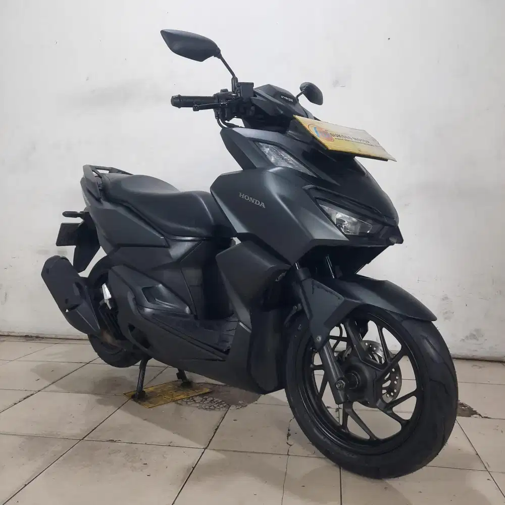 VARIO 160 CBS TAHUN 2023 KTP LUAR JAKARTA BISA KREDIT DI SINI
