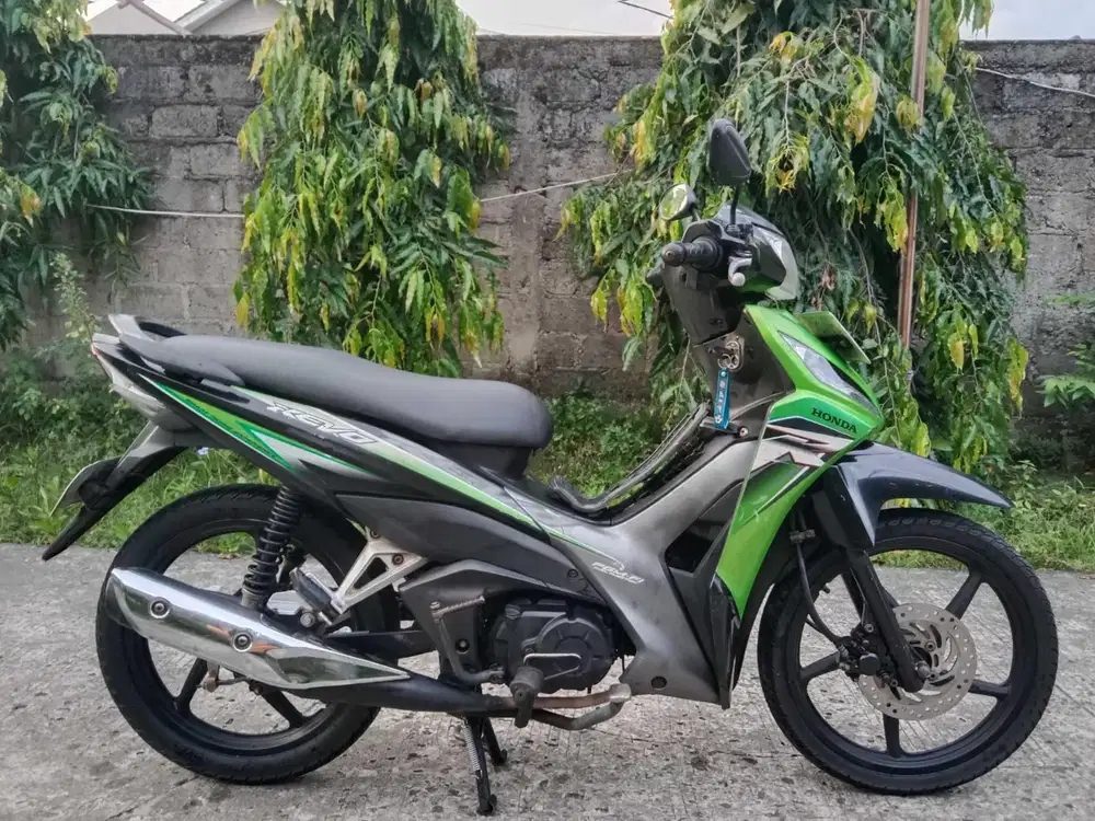 Honda Revo absolut cw fi th 2014 tinggal gass