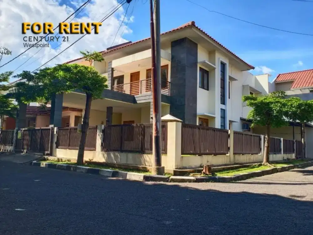 Huni Posisi HOEK 4 Kamar di Antapani, Bandung