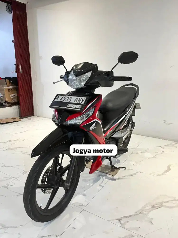 2 - honda supra x 125 2017