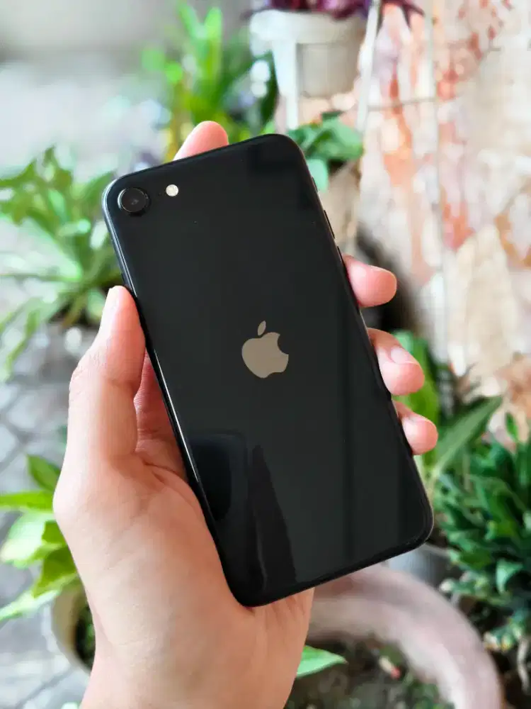 iPhone SE Gen 2 2020 128GB Beacukai Fullset