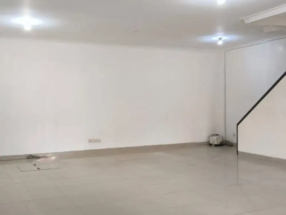 Ruko komersil strategis di Grand Boulevard harapan indah bekasi