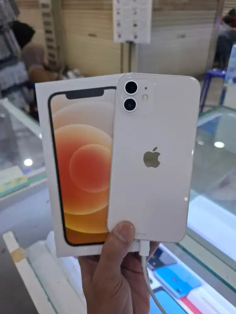 Iphone 12 128gb garansi ibox