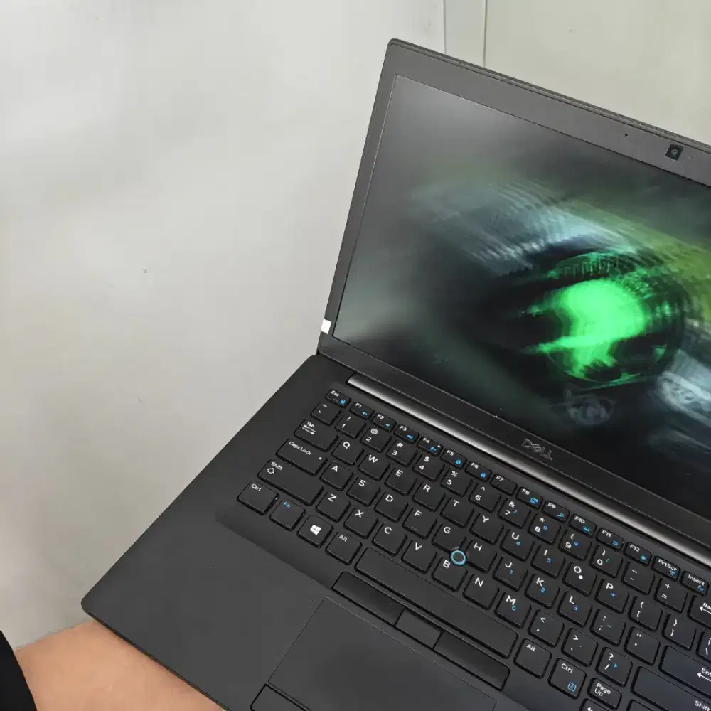 DELL LATITUDE CORE I7 RAM 16GB SIAP PAKAI