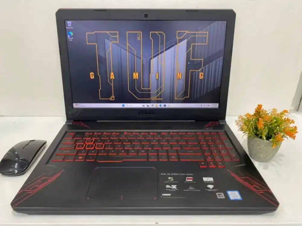 Asus Tuf Gaming FX503
Core i7 8750H/ 8GB/SSD128+11TB HDD GTX 1050 4GB