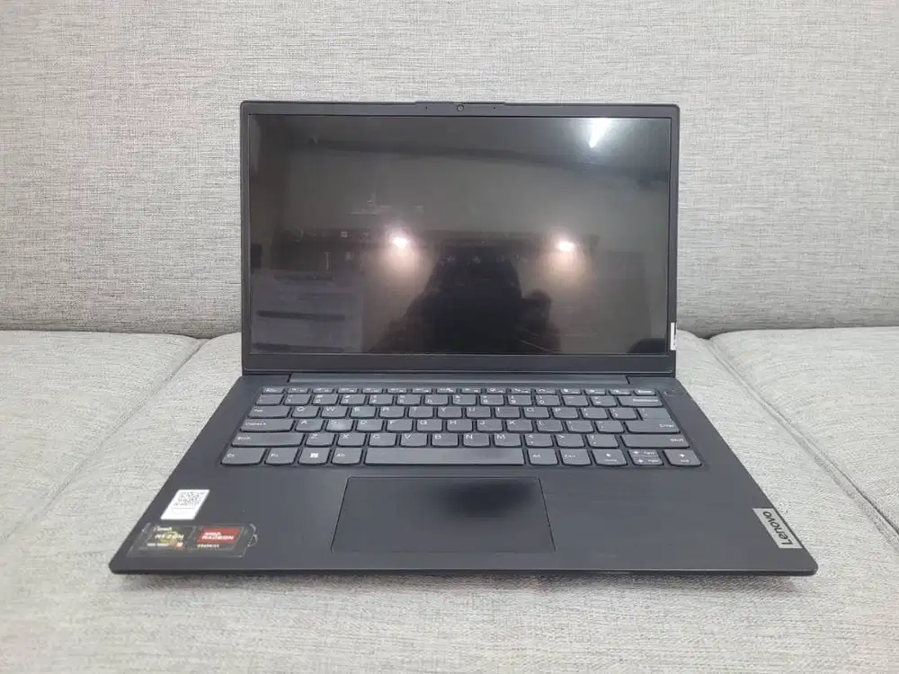 JUAL LENOVO V14 PROCESSOR AMD RYZEN 5 GEN 7 RAM 8GB SSD NVMe 256GB