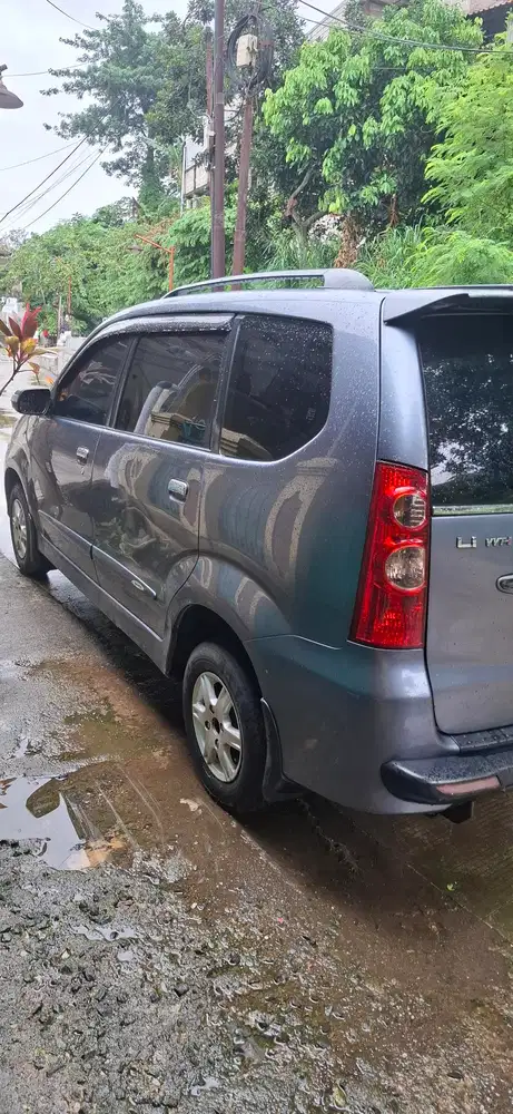 Daihatsu Xenia 2010 Bensin