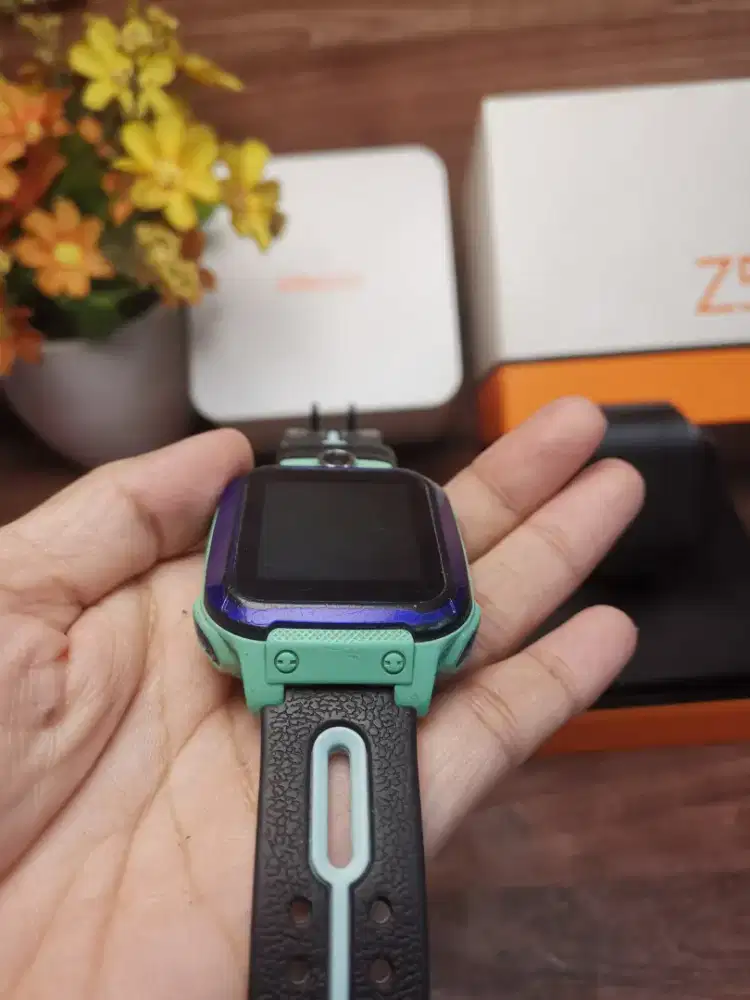 Smartwatch imoo z5 gps video call cocok buat anak biar tau lokasi anak