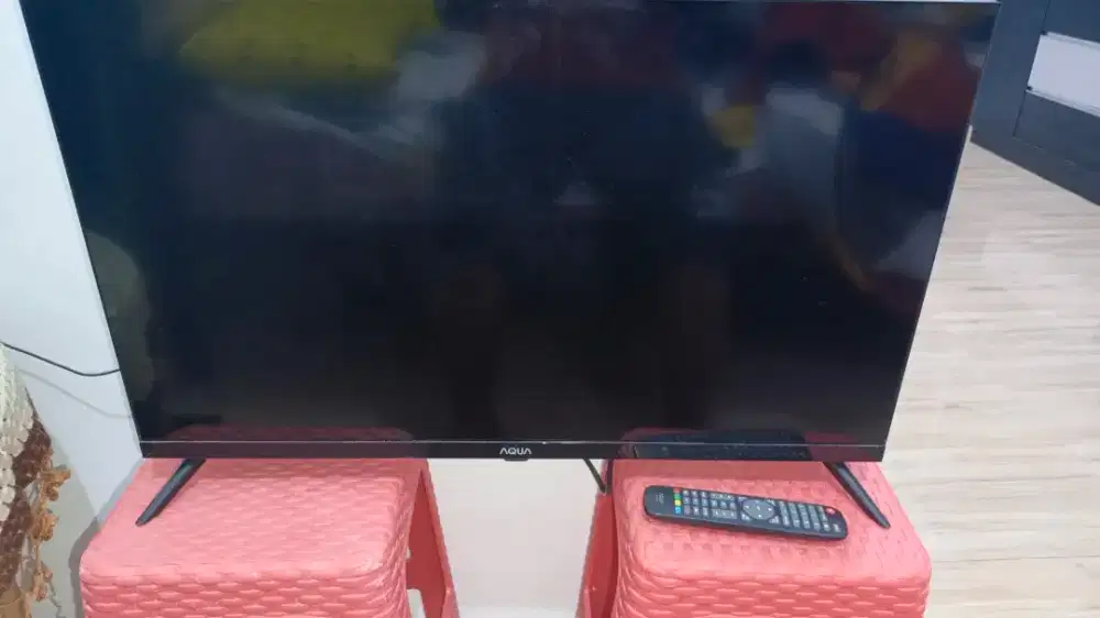 TV Aqua 32 inch AQT32K70M
