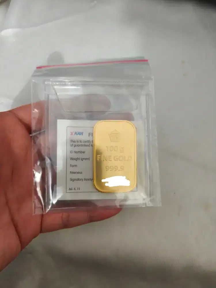 Emas Antam 100gr Retro Berdiri