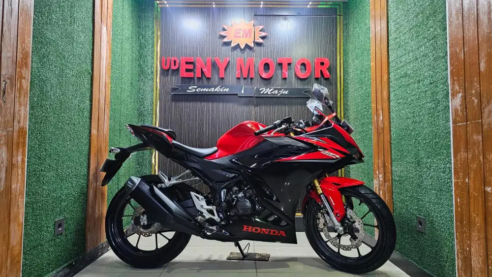 ENY MOTOR - HONDA ALL NEW CBR 150R ABS 2024 - KM RENDAH 1RB
