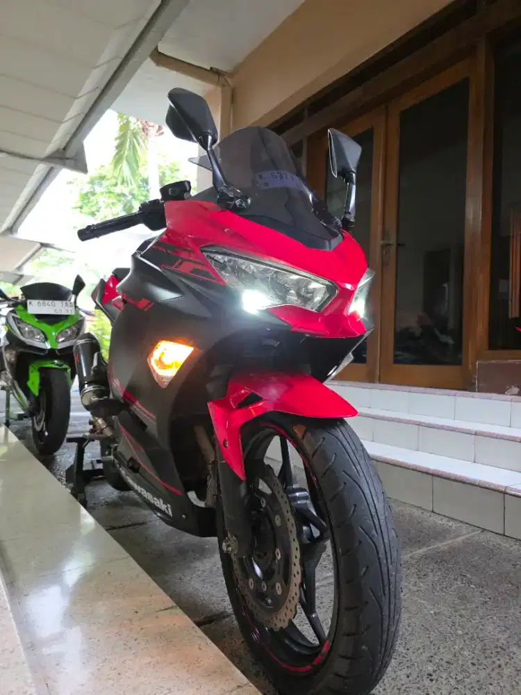 Kawasaki ninja 250 fi new abs se 2018