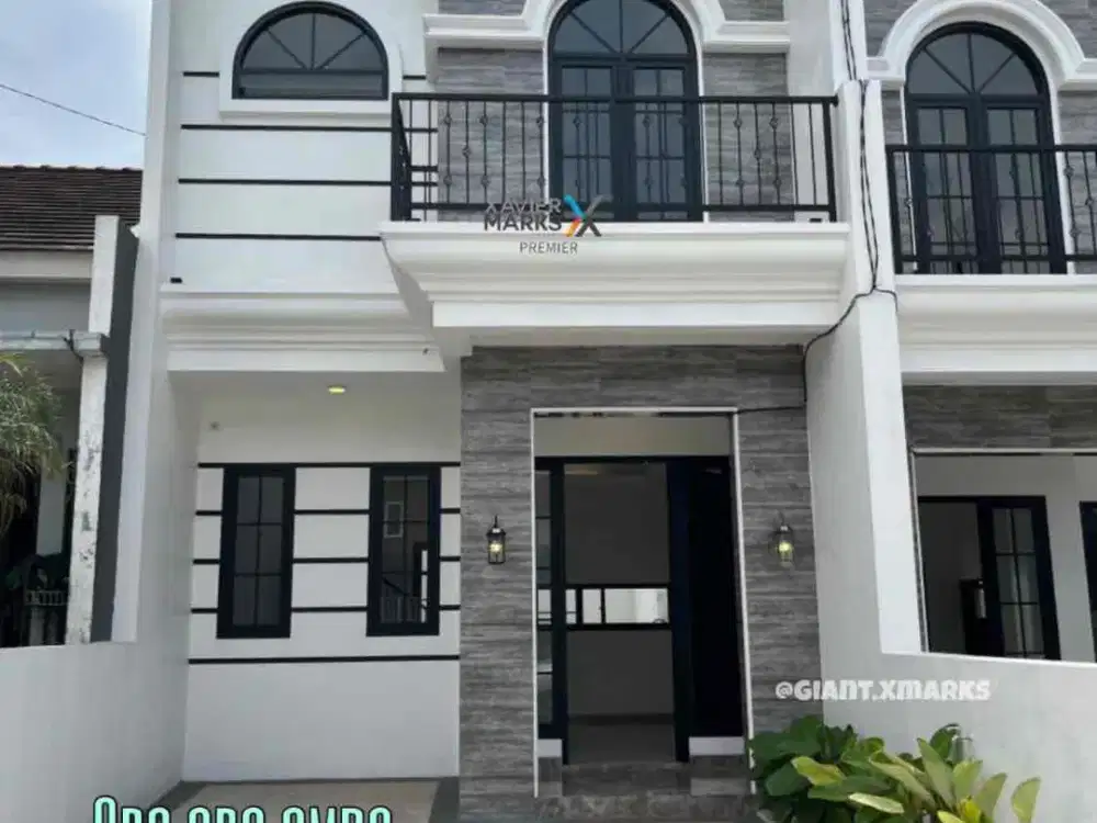 Rumah American Modern plus rooftop view Arjuno & Panderman di Batu Malang