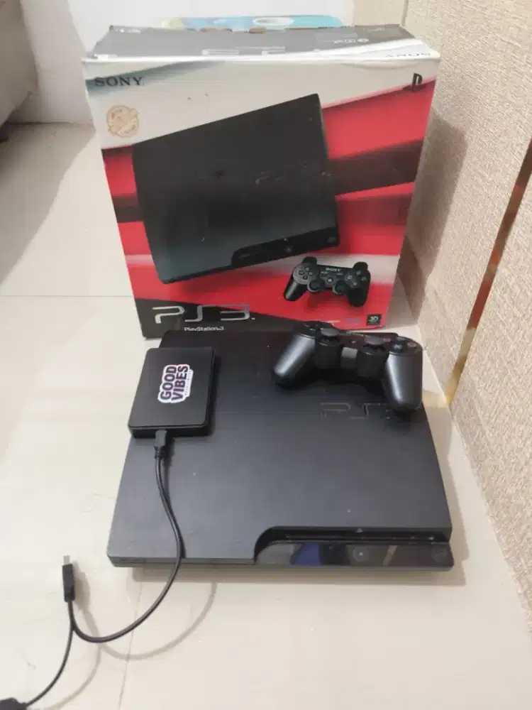 Ps3 slim seri 30 820gb