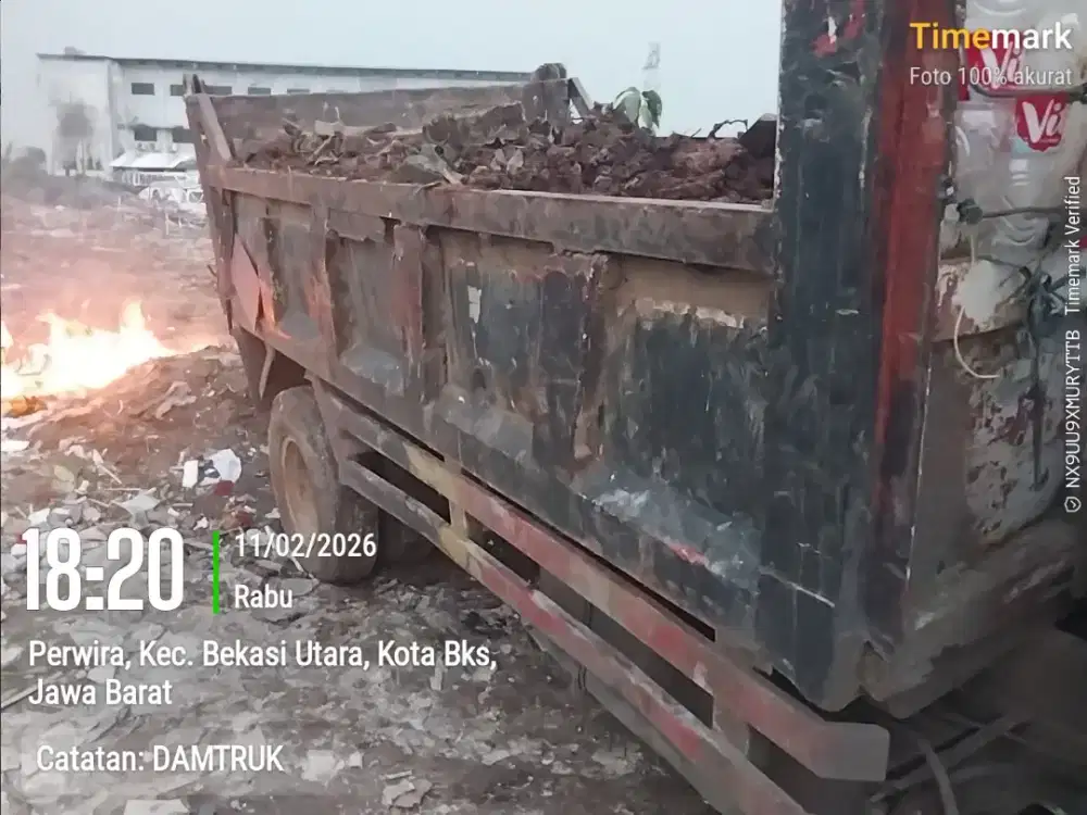 Buangsampah buang puing buang daun  bongkaran rumah