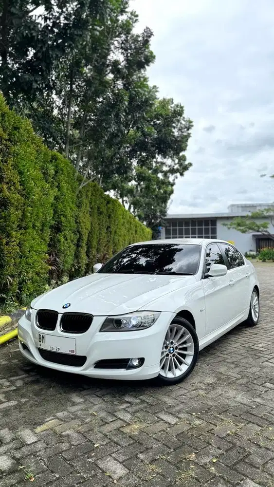BMW E90 320i Executive LCI iDrive [Odo 22rb Mls] - Mint Condition