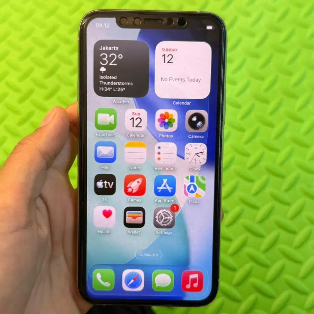 JUAL IPHONE 11 PRO 256GB WARNA PUTIH