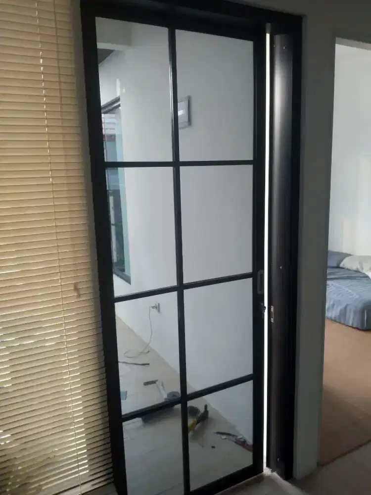 Pintu sliding aluminium ornamen T210cm L90cm hrg dg pasang 2,45 jt/pcs