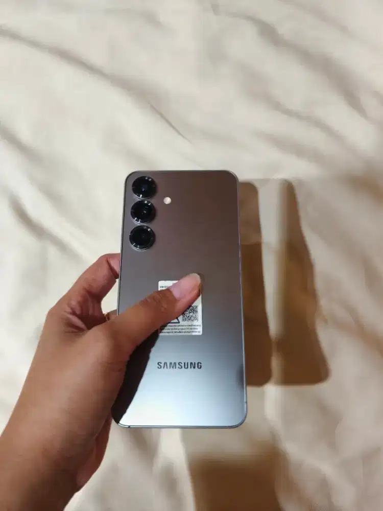 Samsung Galaxy S25 12/512Gb