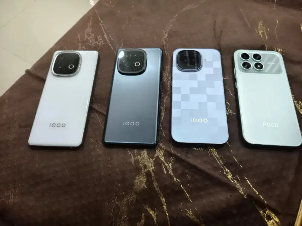Iqoo 15 R dan Poco F8 Pro