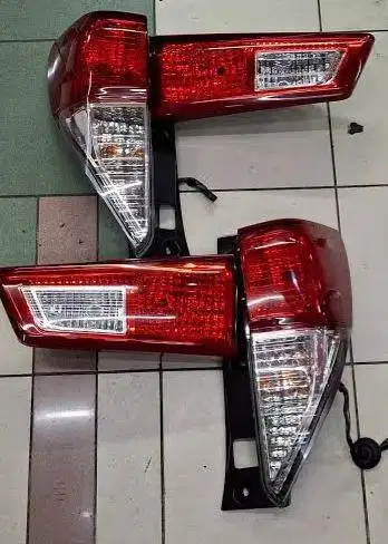 Stoplamp Innova Reborn Venturer Copotan Ori