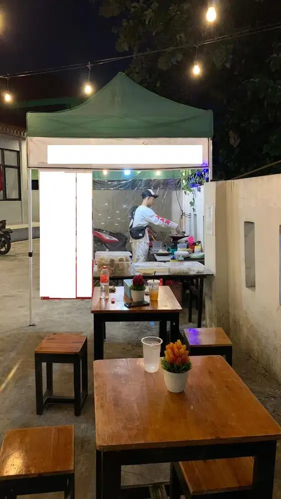 Tenda jualan ukuran 2X2 meter