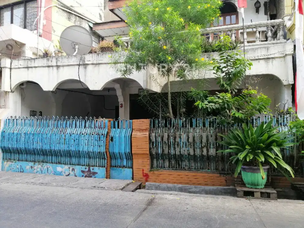 RUMAH LAMA LAYAK HUNI DAERAH KARTNI JAKARTA PUSAT