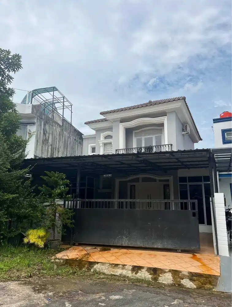 Taman dutamas cluster paris