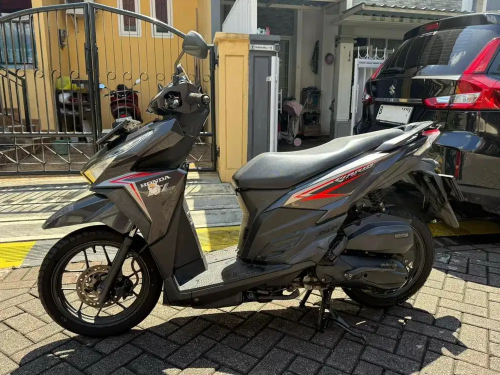 Honda Vario 125 2016 hitam