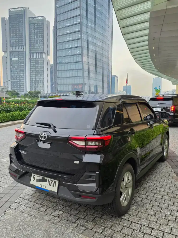 Odo 7rb 2023 Raize G 1.2 CVT Istimewa No Minus