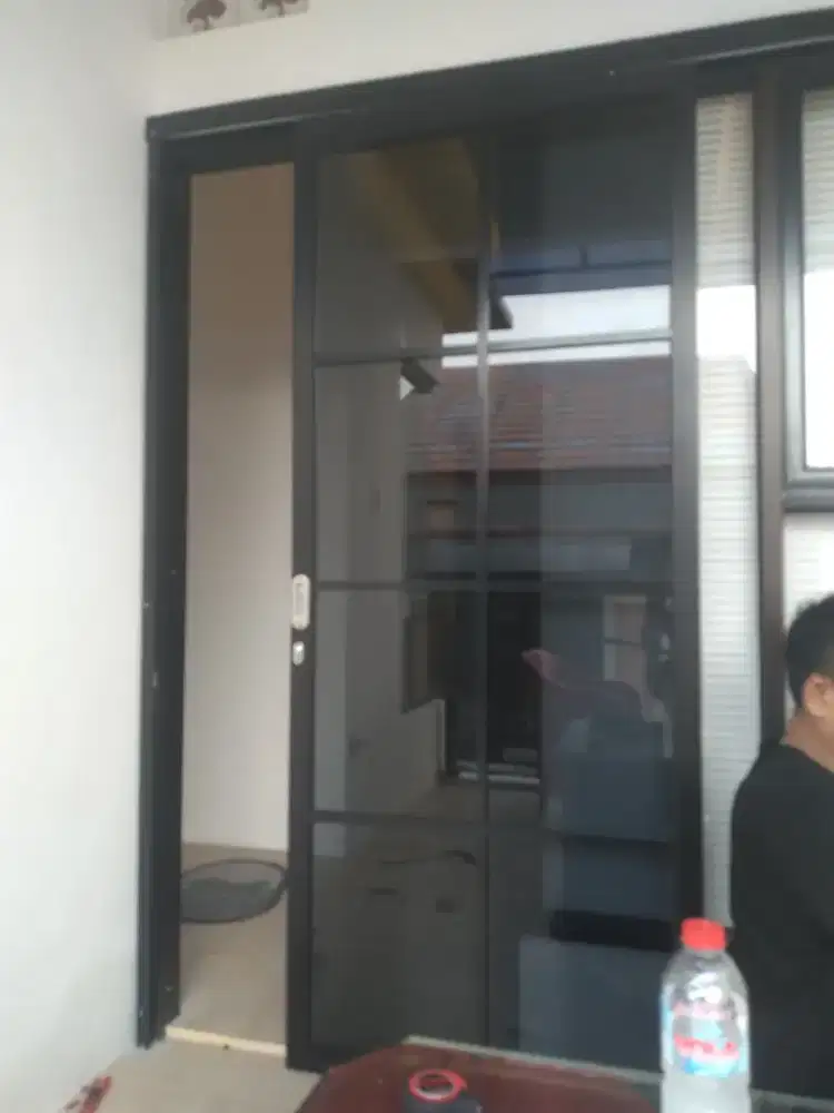 Pintu aluminium geser ornamen T210cm L90cm hrg sama psg 2,45 jt/unit