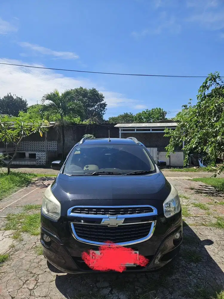 Chevrolet Spin 2013 Bensin