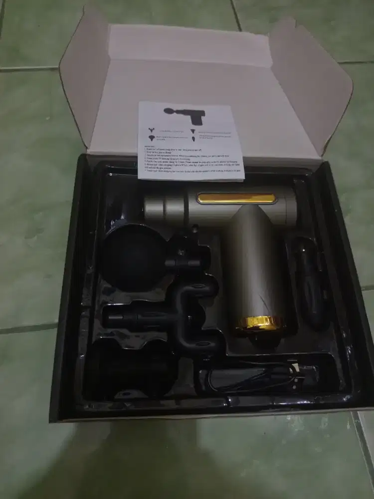 ALAT PIJAT TERAPI MASSAGE GUN