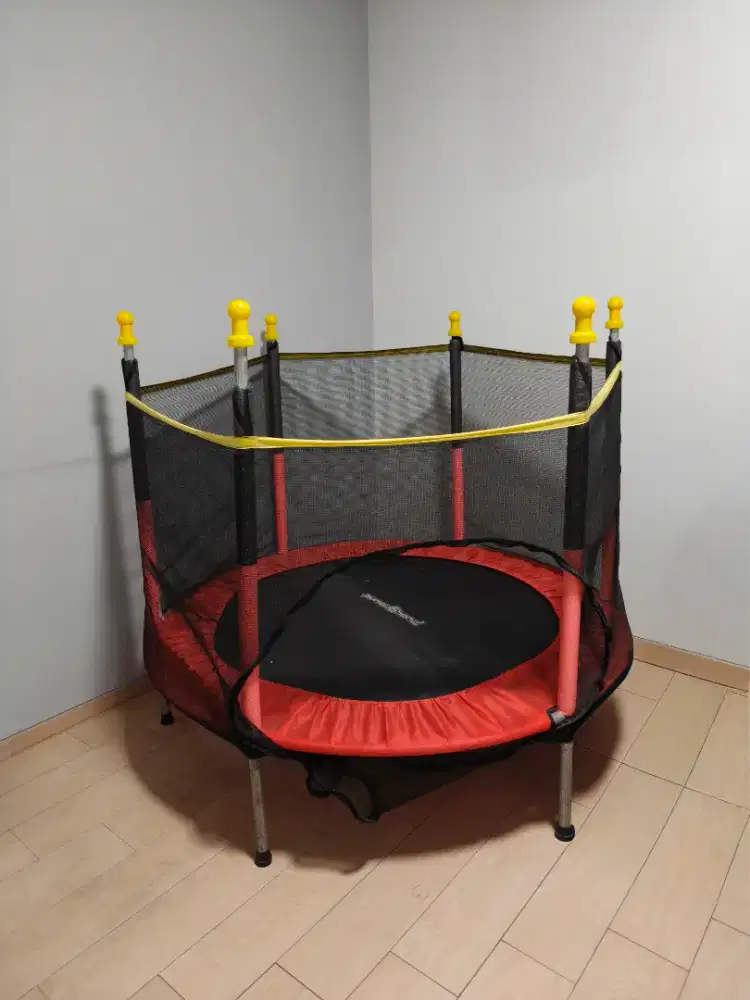 Trampolin Anak merk Playground lebar 140cm